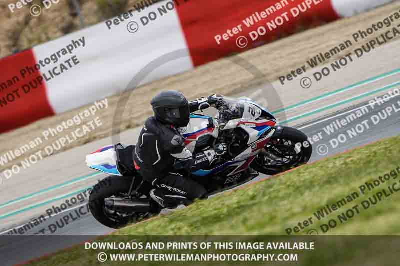 cadwell no limits trackday;cadwell park;cadwell park photographs;cadwell trackday photographs;enduro digital images;event digital images;eventdigitalimages;navarra;no limits trackdays;peter wileman photography;racing digital images;trackday digital images;trackday photos